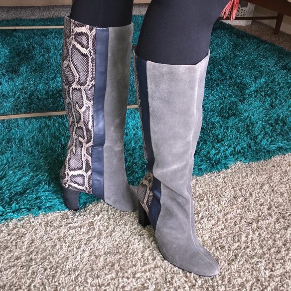 jessica simpson snake boots